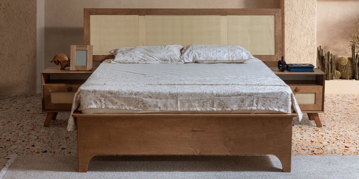 Valeria Ceviz Yatak Odası Takımı Teşhirden